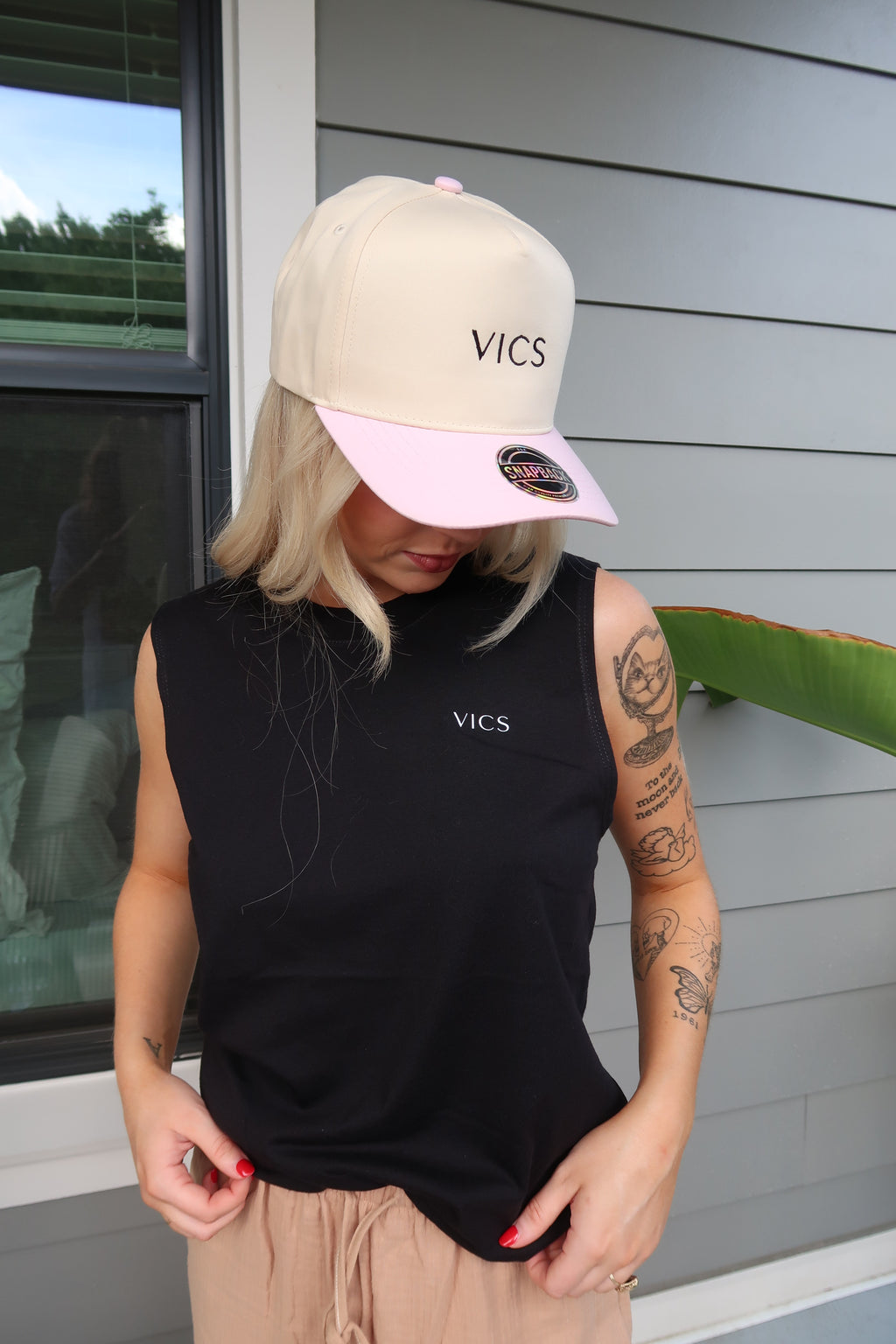 VICS Signature Cut Off Tank